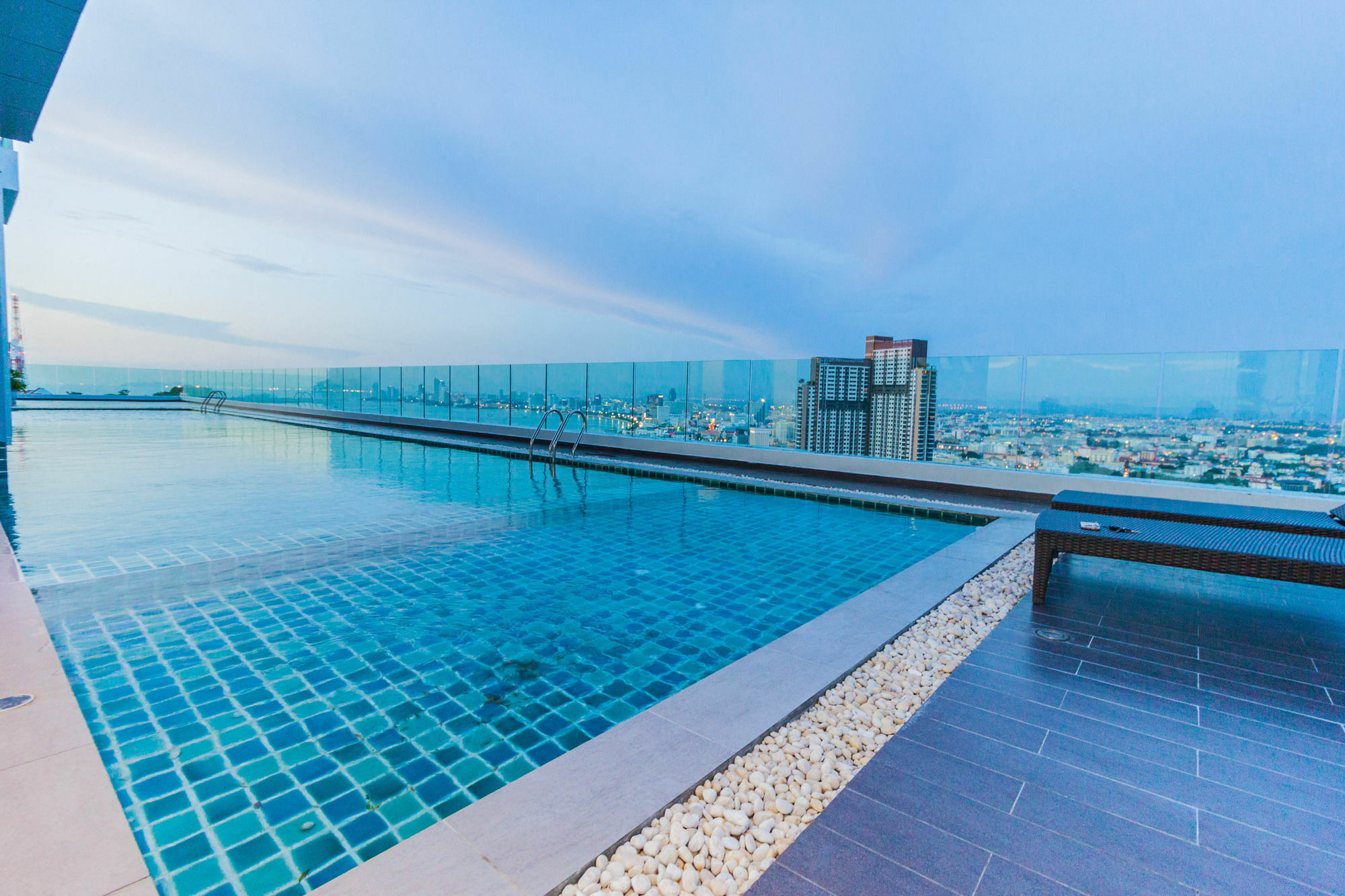 Vision Pratumnak By Pattaya Sunny Rentals Extérieur photo